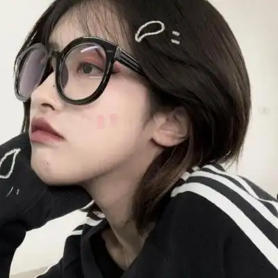 戴眼镜好看女头 高清漂亮的戴眼镜精致女头图片_女生头像_美头网