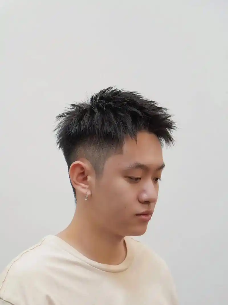 锡纸前刺细软发质必备96男士烫发锡纸烫前.