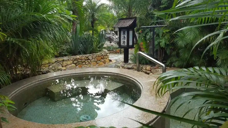 海丰莲花山的温泉池开放时间