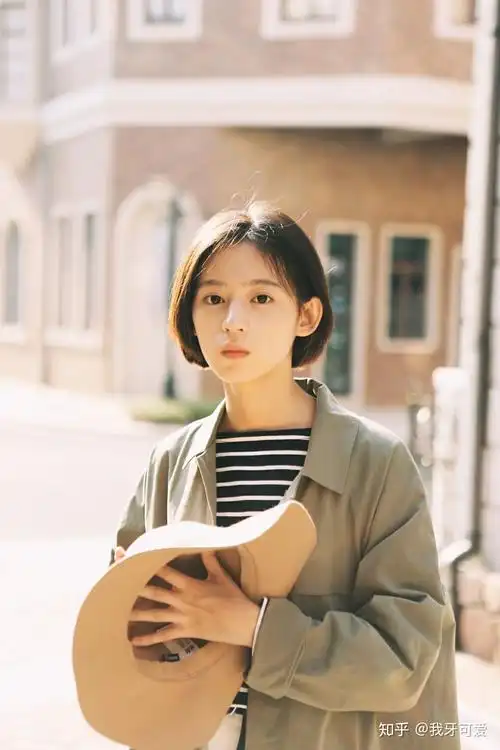 有哪些好看的适合女学生的短发发型推荐