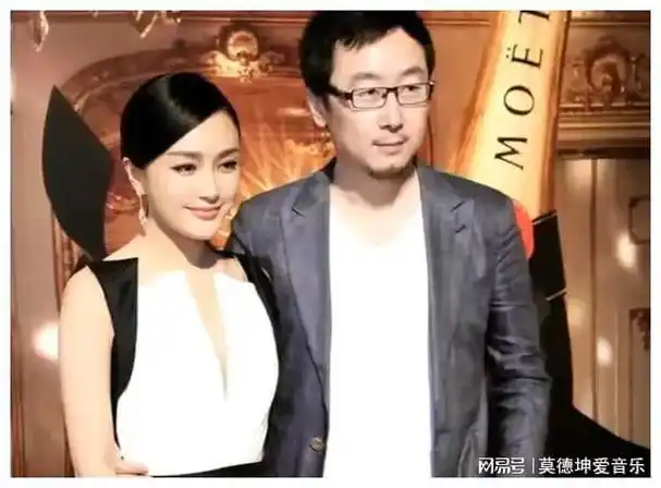 看了45岁的秦岚,终于明白"只恋爱不结婚",要付出什么代价!