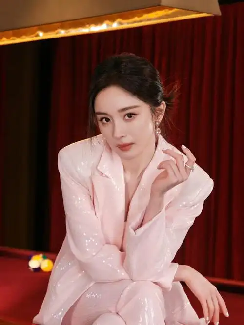 今日发型##杨幂