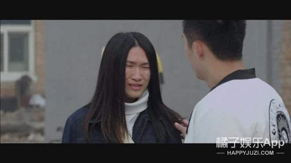 她是《上瘾》里最丑的炮灰女主 生活里却是气场十足的超级名模