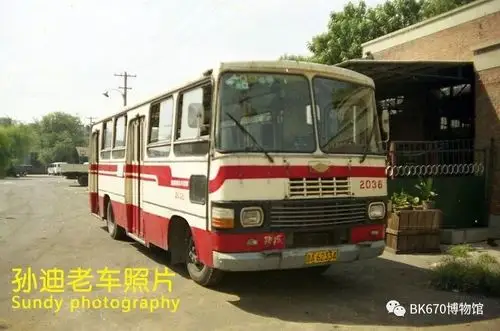 bk663a的照片非常少,大修厂的单机车是bk645a,比北客的bk645短那么一