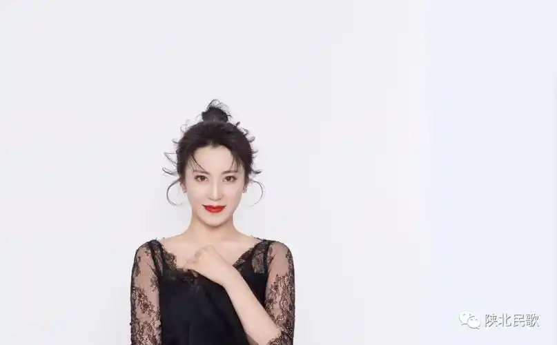 郭涛,著名青年女歌手,2012年《星光大道》等节目录制,给广大观众留