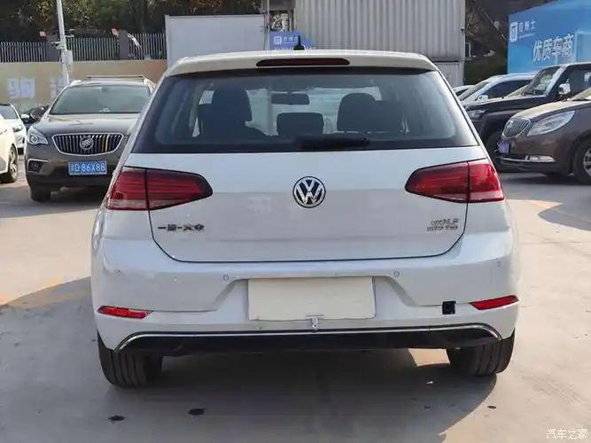 新到一批大众高尔夫自动挡19年上户车况良好单限15年的