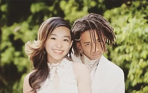 美女孩逼真ps与明星大咖合照 以假乱真