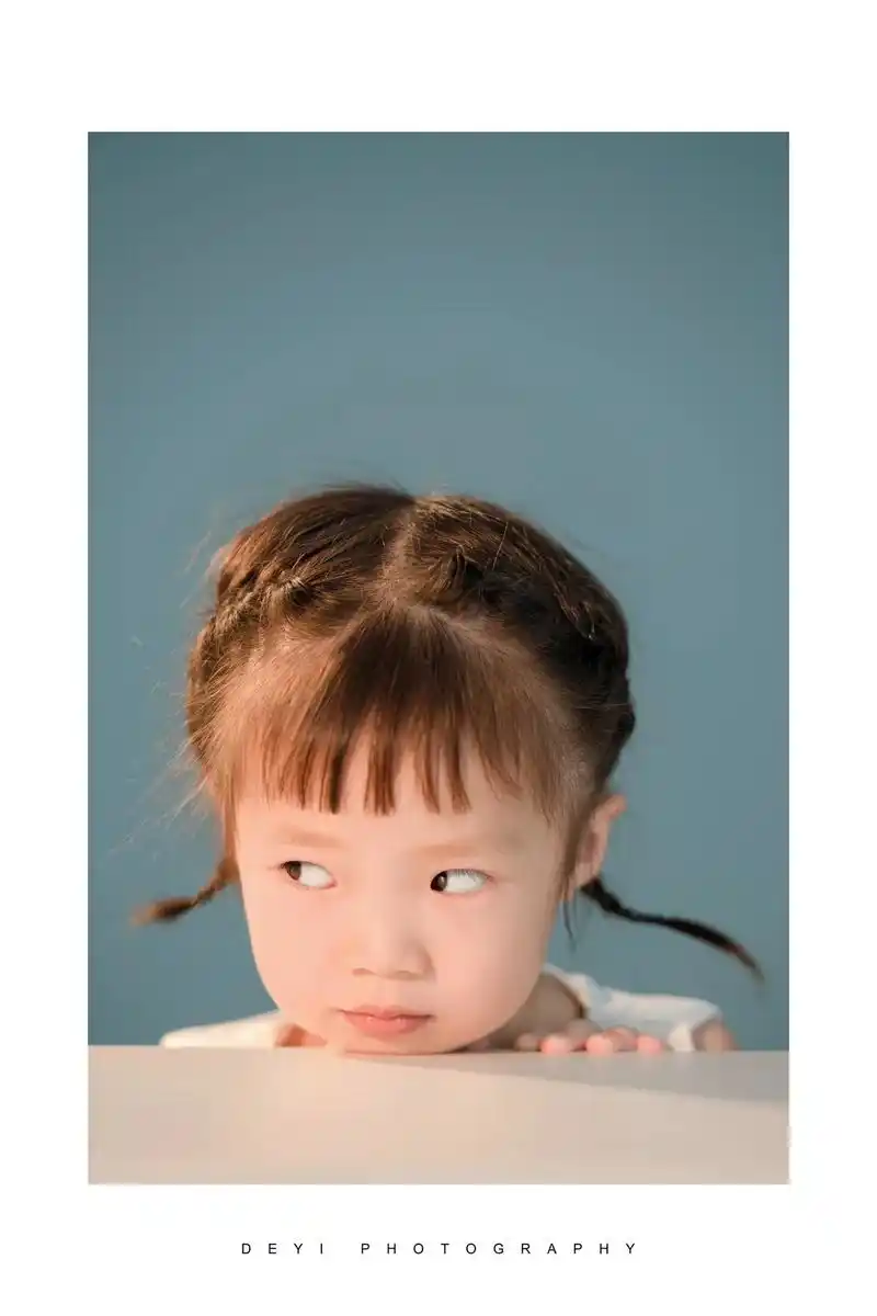 呀,可爱极了.今年妹妹两岁多,没有华丽的妆容,简简单单记录着 - 抖音