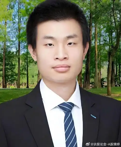 北大韦神33岁无车无房,然而,当他的网传工资流出后,网友们却沉默了.