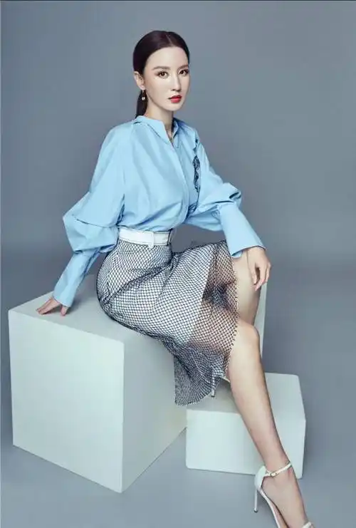 一字带高跟凉鞋到底有什么魅力能让杨幂等众多一线明星独宠