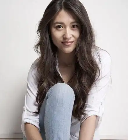 《家有儿女》中那个被遗忘的夏雪,如今30却依旧美艳