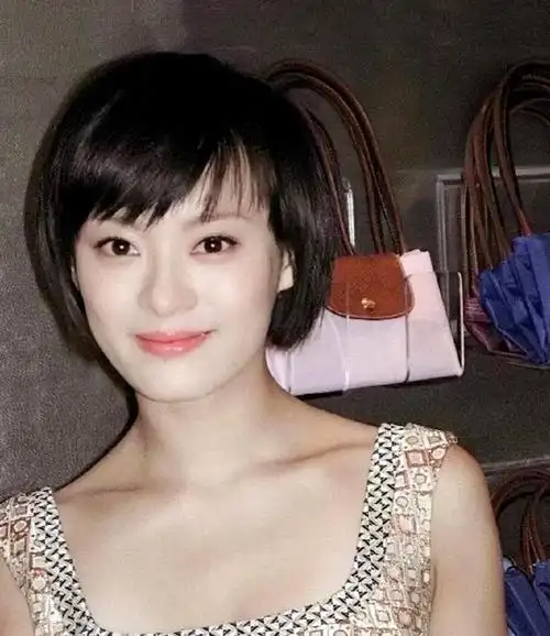 孙俪年轻时的甜美长相让男明星都喜欢,这也难怪了!