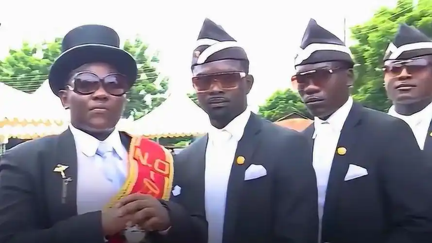 2020全网最火bgm,没个"专业团队"都不好意思听这歌,旋律太上头了