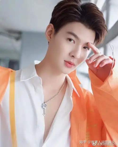 如何评价泰国演员黄明明saint