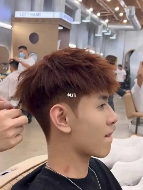 都可以驾驭的了#上海男士发型设计  #上海男士染发  #上海男士烫发