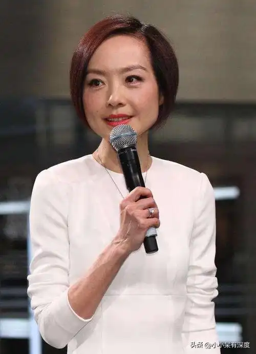 陈鲁豫暴瘦原因,瘦成排骨胸筷子腿头大身小