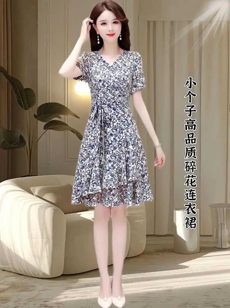 家人们,我发现一款超绝的裙子!小个子专属的品牌女装连衣裙.2024