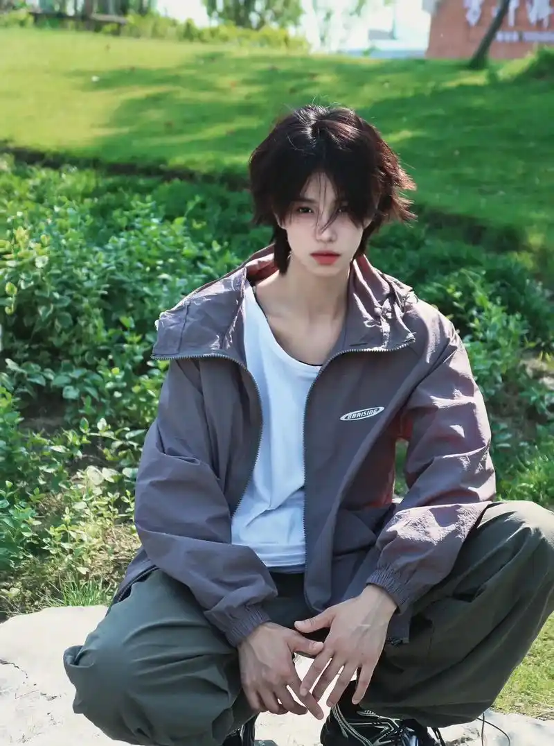 你拿什么拒绝穿得帅的短发女生 - 抖音