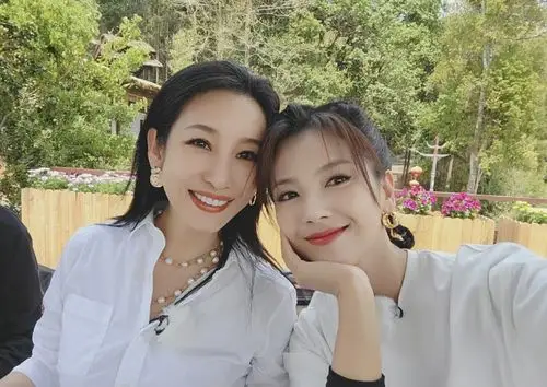 蒋勤勤听说刘涛当妻旅团长就不想来了