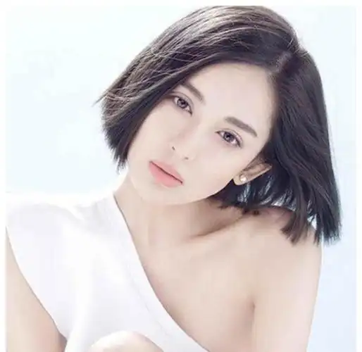 古力娜扎,中国内地影视女演员,平面模特