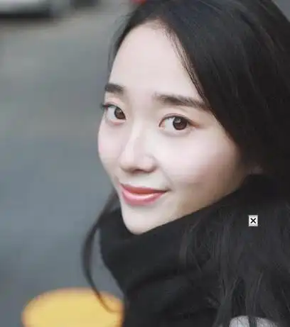 小鬼晒吻照后,绯闻女友鲁芳岐被经纪公司解约,两人恋爱被实锤?