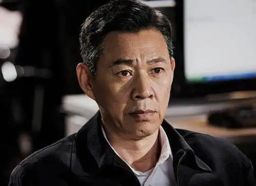 中国十大老戏骨男演员排名,李雪健演技扎实,陈道明正气十足