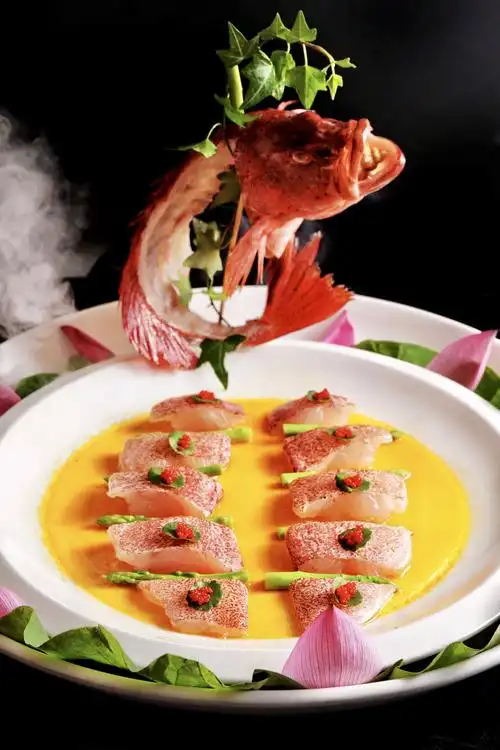 2021凤凰网美食盛典江浙提名餐厅丨颜印湖餐厅