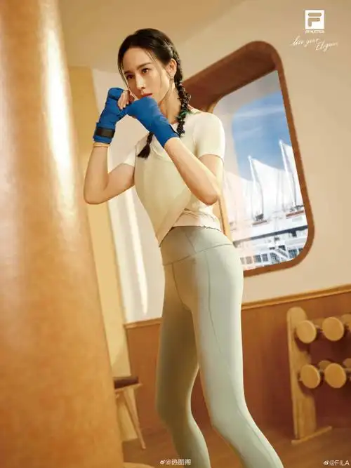 张钧甯阮经天她在闹他在冷笑