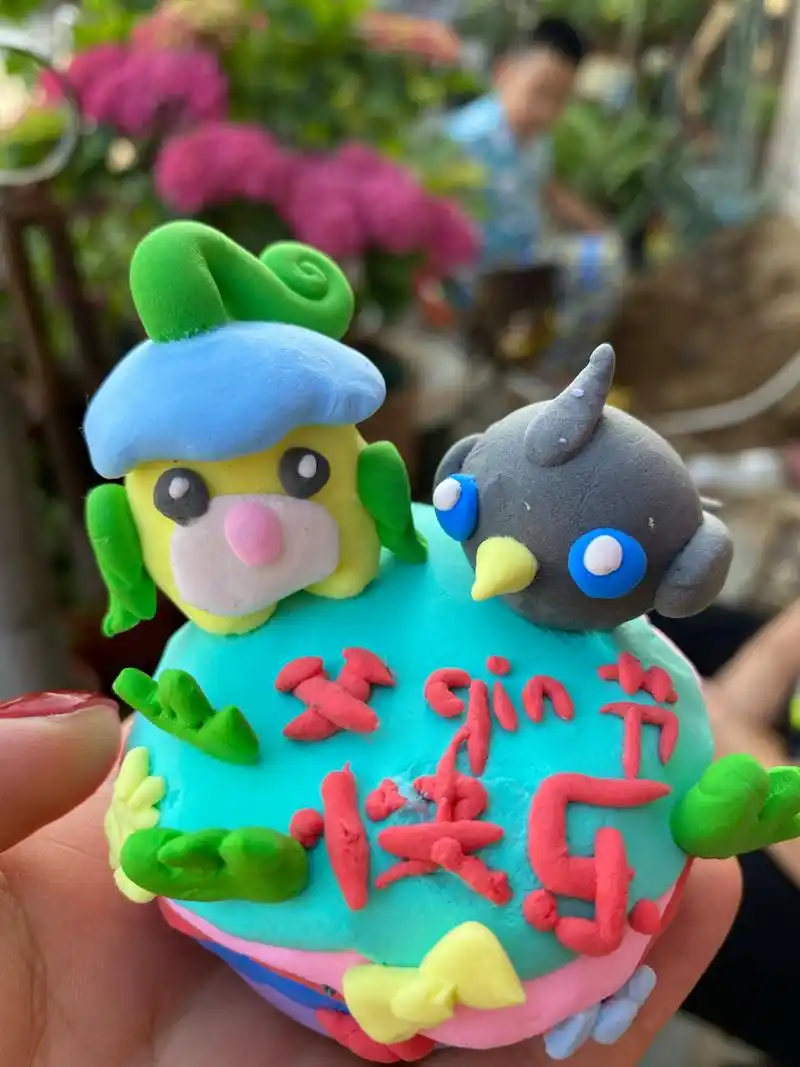 我多才多艺的大儿子啊[嘻嘻] ps:7岁宝宝做的手工[鼓掌]