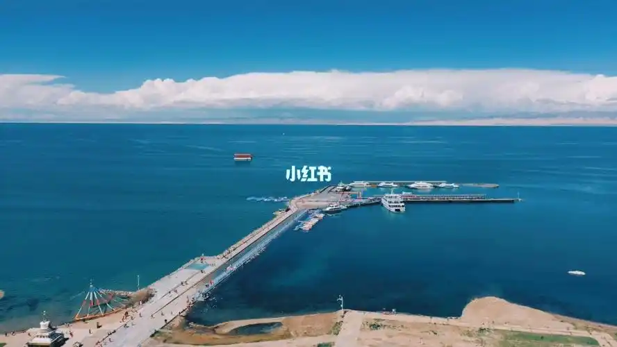 青海湖二郎剑景区