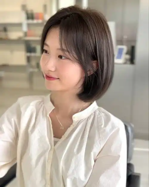 齐脖包脸短发,时尚与质感的完美融合_头发_发型_魅力