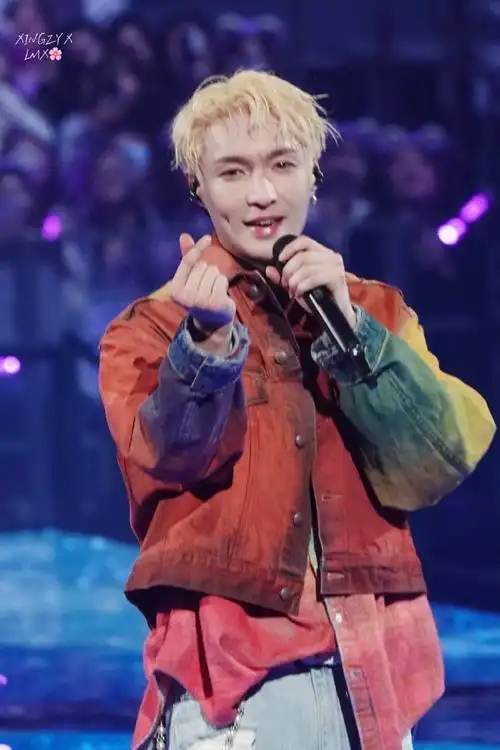 张艺兴[超话]##张艺兴大航海无远弗届巡回演唱会