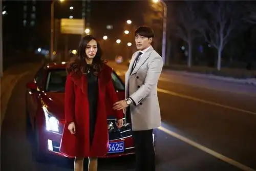 克拉恋人》热播点击超两亿 刮起全民"克拉风"