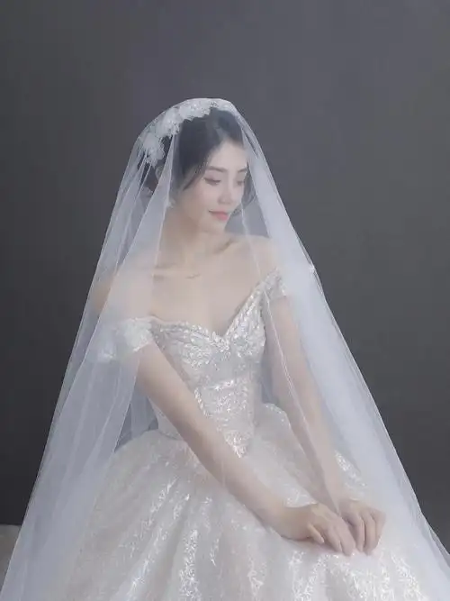 单人婚纱照送给自己的浪漫