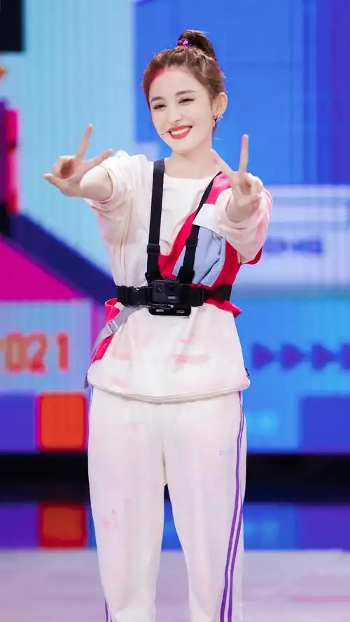 娜扎 古力娜扎 风暴舞 周子萱5.17盖楼