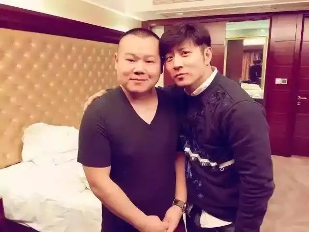 高晓攀和郭德纲原来还有这等关系,亦师亦友,让人羡慕!