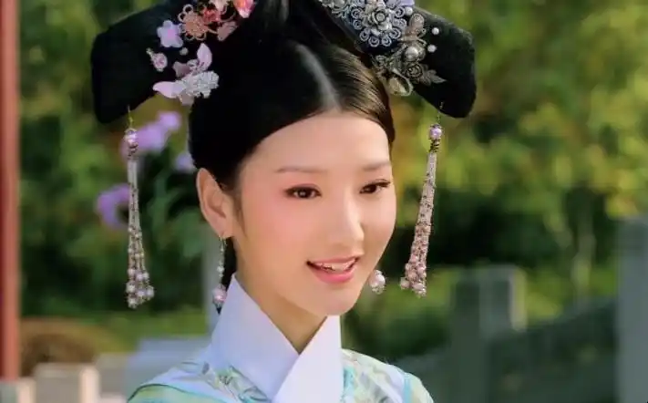 甄嬛传中毛晓彤演的是谁