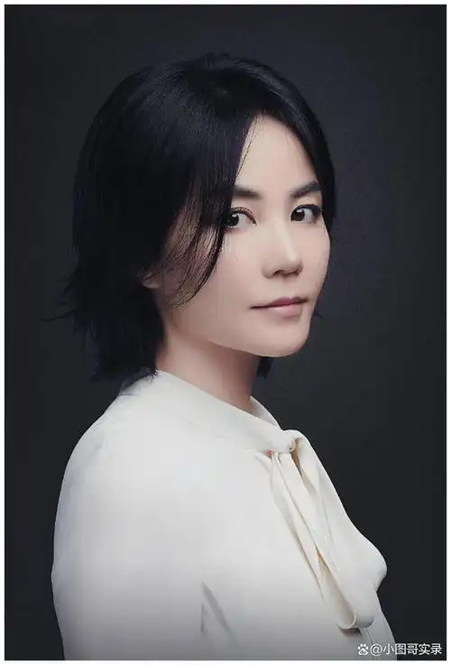 23年后,谢霆锋和王菲再次合体出现