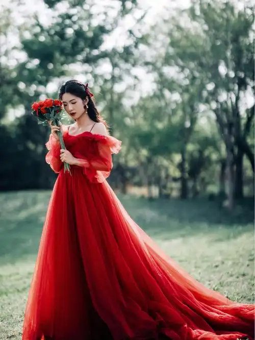 红纱77红玫瑰高级感十足的森系婚纱照06