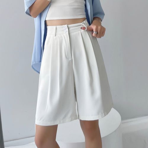 白色短裤女夏阔腿大码宽松显瘦胖mm五分a字雪纺休闲外穿西装裤薄