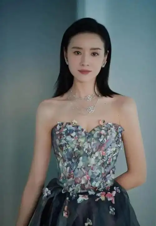 3位因忘记"拉窗帘",口碑一落千丈的明星,谁最令你意外?