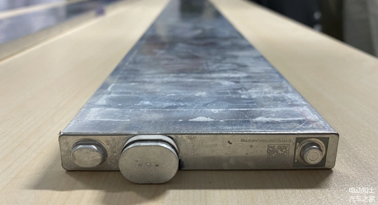 探索工厂,六问六答,带你认识比亚迪刀片电池,揭秘制造工艺