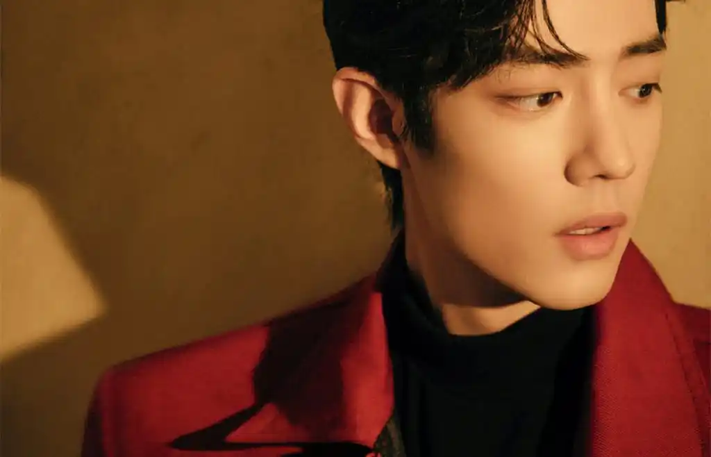 最新肖战帅气壁纸_忧郁帅气的肖战