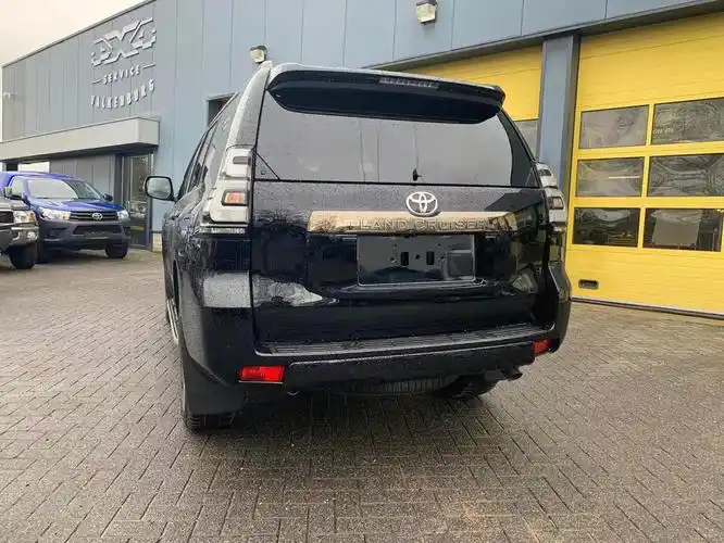 21款全新丰田柴油霸道2800国六