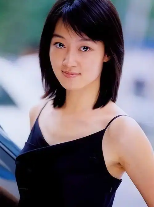 从央视"最清纯女主播"到"黄金配角",46岁赵子琪,终于翻身了