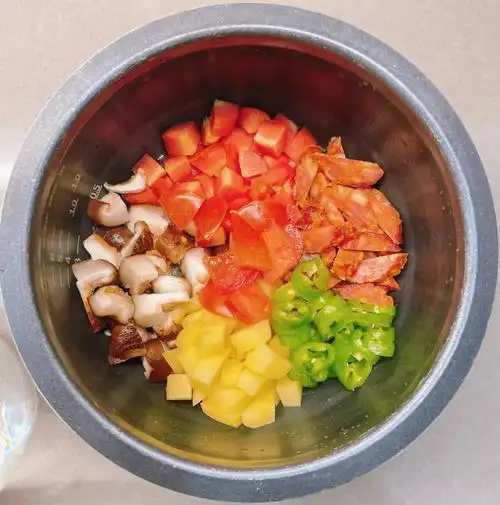 04电饭煲懒人版煲仔饭70