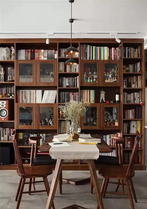 舒服装修,家庭装修中的四个小技巧,让小书房瞬间成无敌阅读室