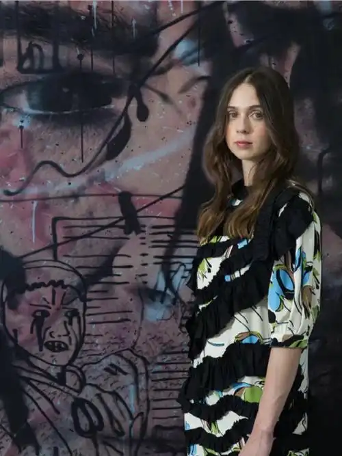 艺术家推荐averysinger库伯联盟毕业