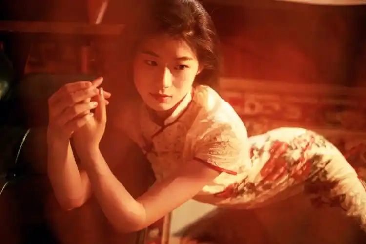 港风复古写真迷人