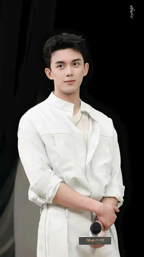 向全世界安利我家爱豆##吴磊1226生日快乐#年少逐梦,从初出茅庐到独